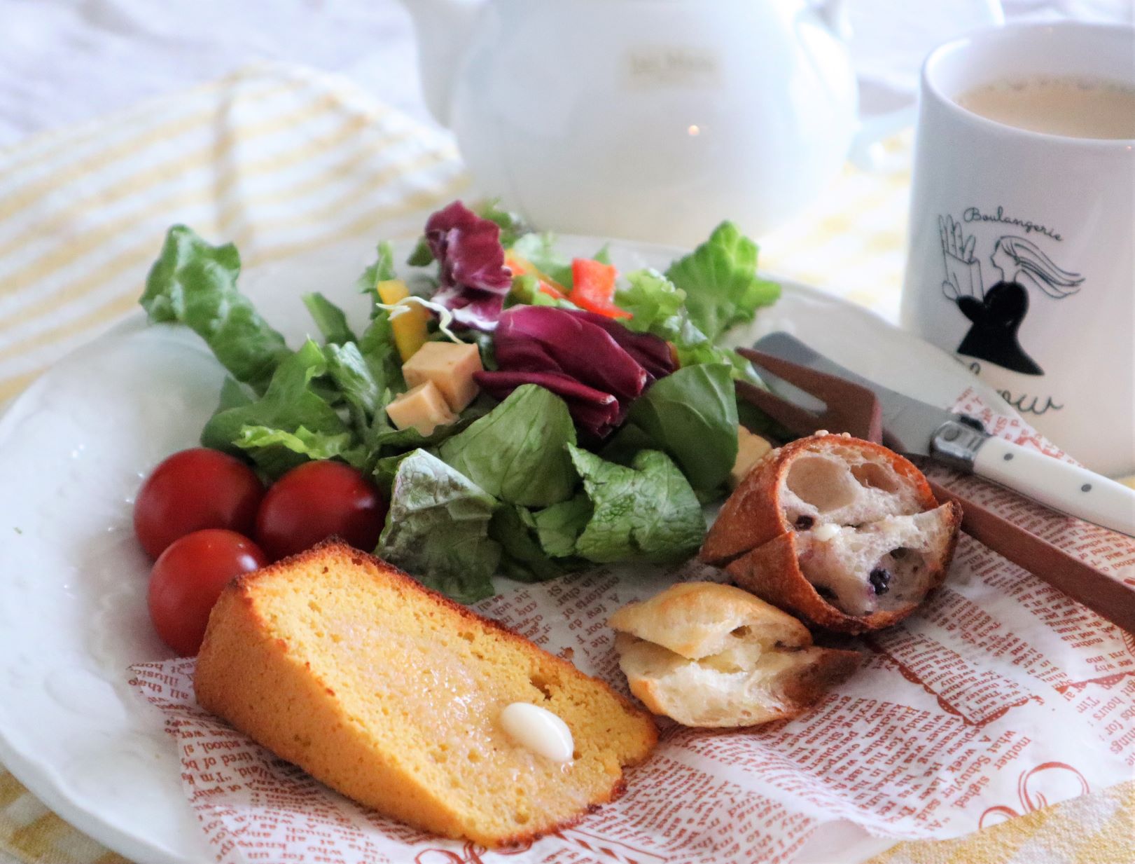 グルテンフリーコーンパンの朝ごはん おいしいパン屋さんを巡る