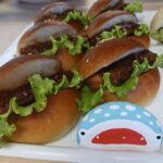 サメ★バーガーは　土曜日限定です！